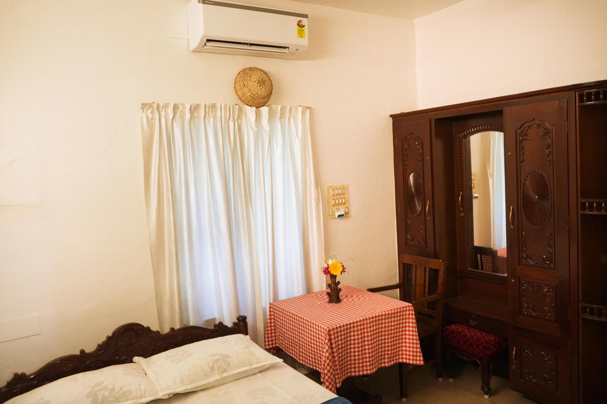 Mother Tree Inn Kochi Luaran gambar
